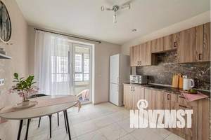 1-к квартира, посуточно, 40м2, 22/26 этаж