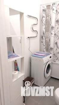 Студия квартира, посуточно, 27м2, 1/12 этаж