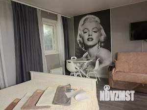 Студия квартира, посуточно, 30м2, 2/17 этаж