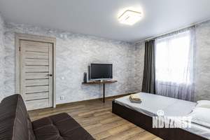 2-к квартира, посуточно, 63м2, 1/1 этаж