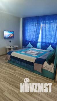 1-к квартира, посуточно, 33м2, 3/5 этаж