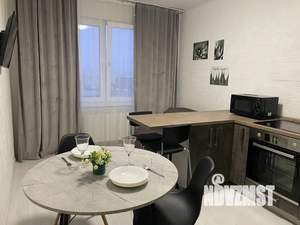 1-к квартира, посуточно, 31м2, 18/18 этаж