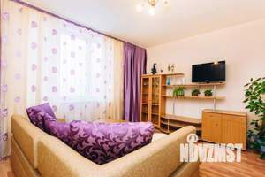 1-к квартира, посуточно, 55м2, 1/1 этаж