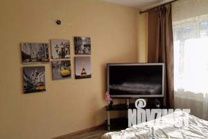 1-к квартира, посуточно, 37м2, 1/4 этаж