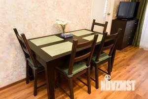 2-к квартира, посуточно, 44м2, 2/5 этаж