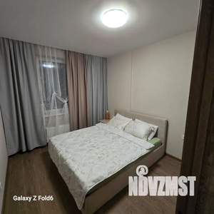 1-к квартира, посуточно, 35м2, 31/32 этаж