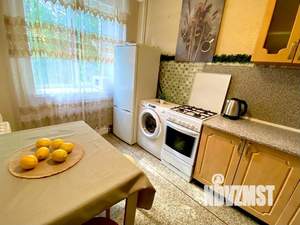 3-к квартира, посуточно, 65м2, 3/10 этаж