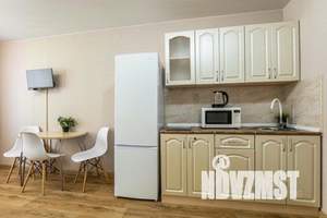 2-к квартира, посуточно, 45м2, 12/35 этаж