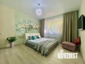 1-к квартира, посуточно, 40м2, 1/1 этаж