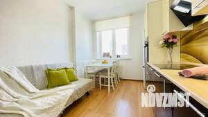 1-к квартира, посуточно, 42м2, 1/1 этаж