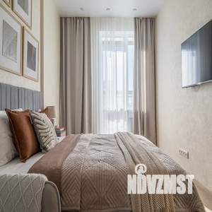 1-к квартира, посуточно, 35м2, 17/24 этаж