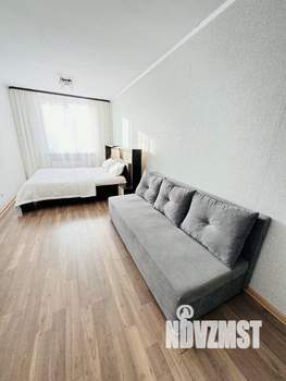 1-к квартира, посуточно, 50м2, 1/1 этаж