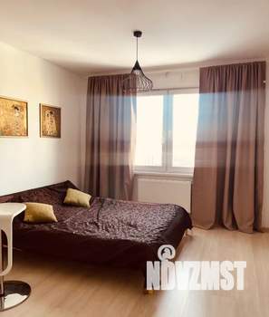 Студия квартира, посуточно, 25м2, 19/25 этаж