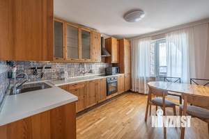 2-к квартира, посуточно, 60м2, 1/1 этаж