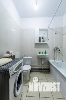 Студия квартира, посуточно, 35м2, 6/25 этаж