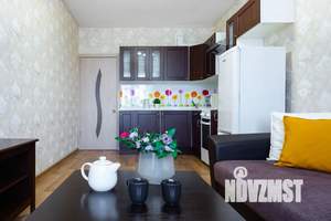 2-к квартира, посуточно, 44м2, 5/32 этаж