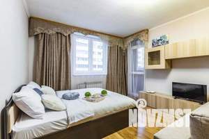 1-к квартира, посуточно, 38м2, 1/17 этаж
