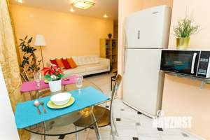 2-к квартира, посуточно, 65м2, 1/1 этаж