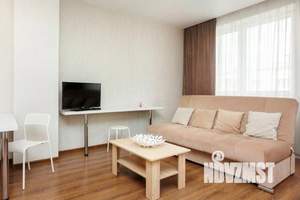 1-к квартира, посуточно, 39м2, 1/1 этаж