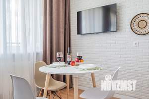 Студия квартира, посуточно, 41м2, 14/17 этаж