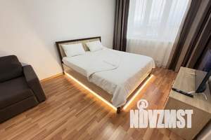 1-к квартира, посуточно, 41м2, 17/25 этаж