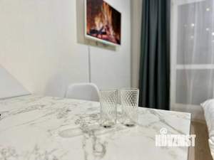 Студия квартира, посуточно, 33м2, 4/25 этаж