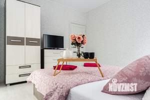2-к квартира, посуточно, 80м2, 1/1 этаж