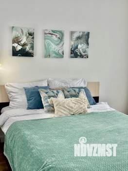 Студия квартира, посуточно, 28м2, 8/9 этаж