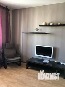 1-к квартира, посуточно, 45м2, 10/18 этаж