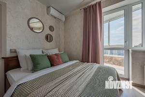 1-к квартира, посуточно, 57м2, 11/18 этаж