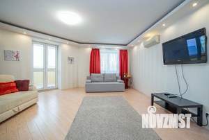 1-к квартира, посуточно, 71м2, 1/1 этаж