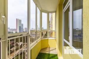 Студия квартира, посуточно, 26м2, 12/32 этаж