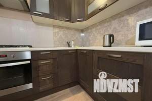 1-к квартира, посуточно, 42м2, 3/5 этаж