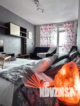 Студия квартира, посуточно, 50м2, 8/25 этаж