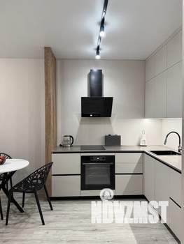 1-к квартира, посуточно, 42м2, 9/25 этаж