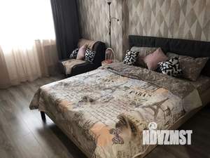 Студия квартира, посуточно, 30м2, 15/16 этаж
