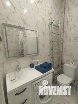 1-к квартира, посуточно, 48м2, 3/3 этаж