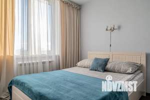 Студия квартира, посуточно, 38м2, 18/33 этаж