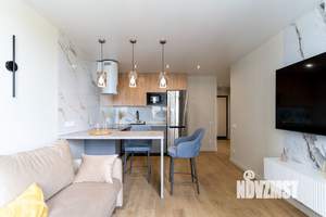 2-к квартира, посуточно, 45м2, 19/35 этаж