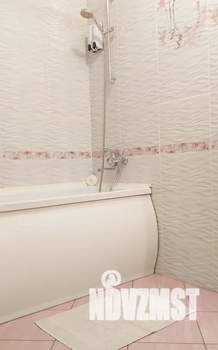 1-к квартира, посуточно, 37м2, 8/9 этаж