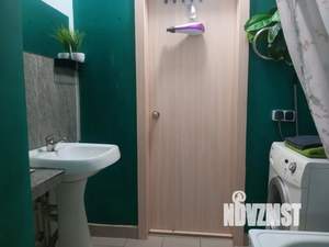Студия квартира, посуточно, 30м2, 19/25 этаж