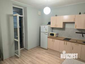 Студия квартира, на длительный срок, 32м2, 2/25 этаж