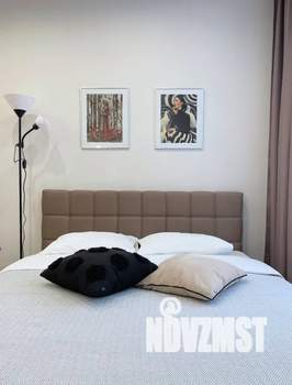 Студия квартира, посуточно, 30м2, 5/24 этаж