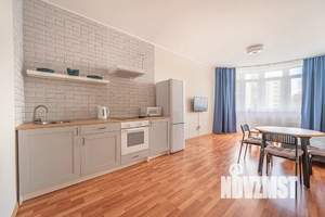 Студия квартира, посуточно, 50м2, 17/20 этаж