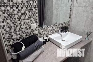 1-к квартира, посуточно, 37м2, 21/32 этаж