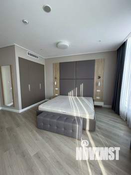 3-к квартира, на длительный срок, 130м2, 20/52 этаж