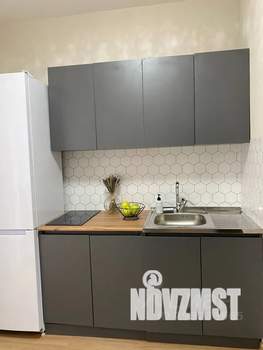 2-к квартира, посуточно, 37м2, 22/26 этаж