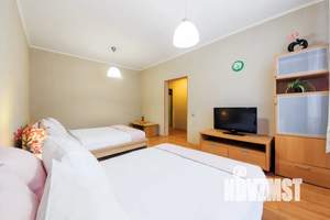 1-к квартира, посуточно, 40м2, 1/5 этаж