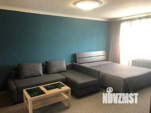 1-к квартира, посуточно, 32м2, 3/5 этаж