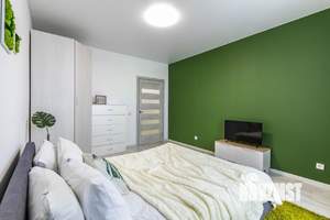 1-к квартира, посуточно, 79м2, 1/1 этаж